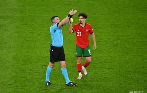 AG官方-法国队大胜葡萄牙队，提前锁定淘汰赛资格(法国队大胜葡萄牙队,提前锁定淘汰赛资格了吗)