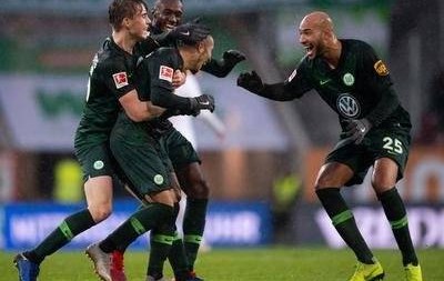 AG网址-沃尔夫斯堡捍卫主场领先地位，稳固德甲前列位置的简单介绍