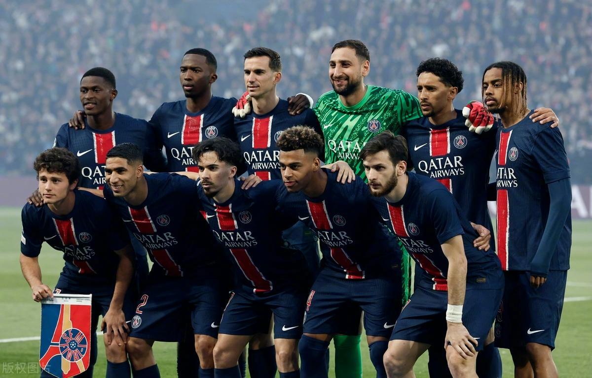 埃弗顿横扫热刺，锁定欧冠八强位置！