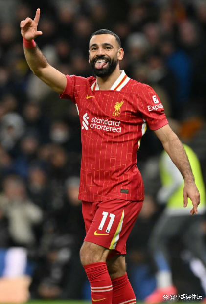 萨拉赫梅开二度，利物浦主场大胜对手
