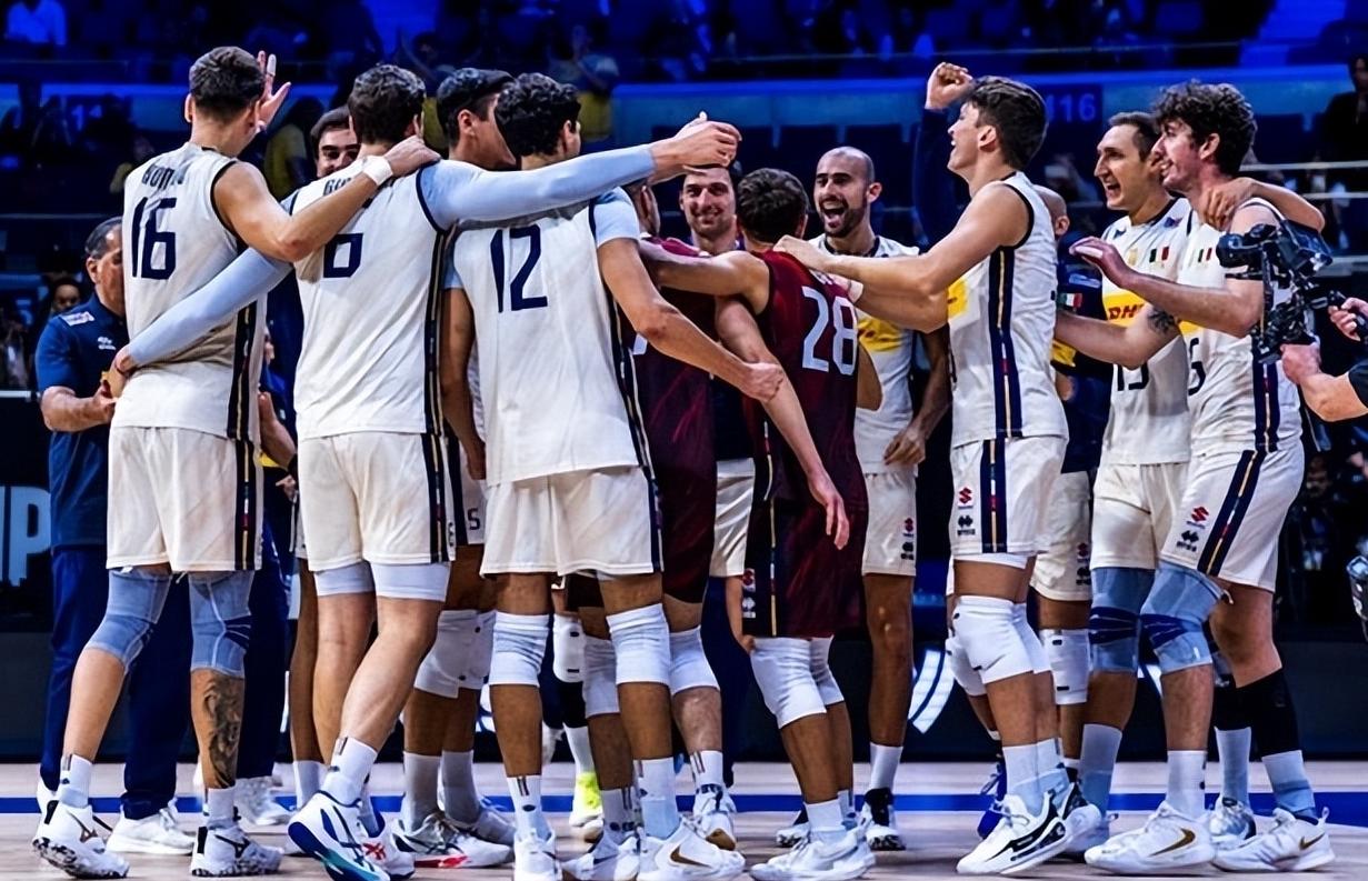 包含伊朗球队主场比赛力压对手，拿下关键胜利的词条