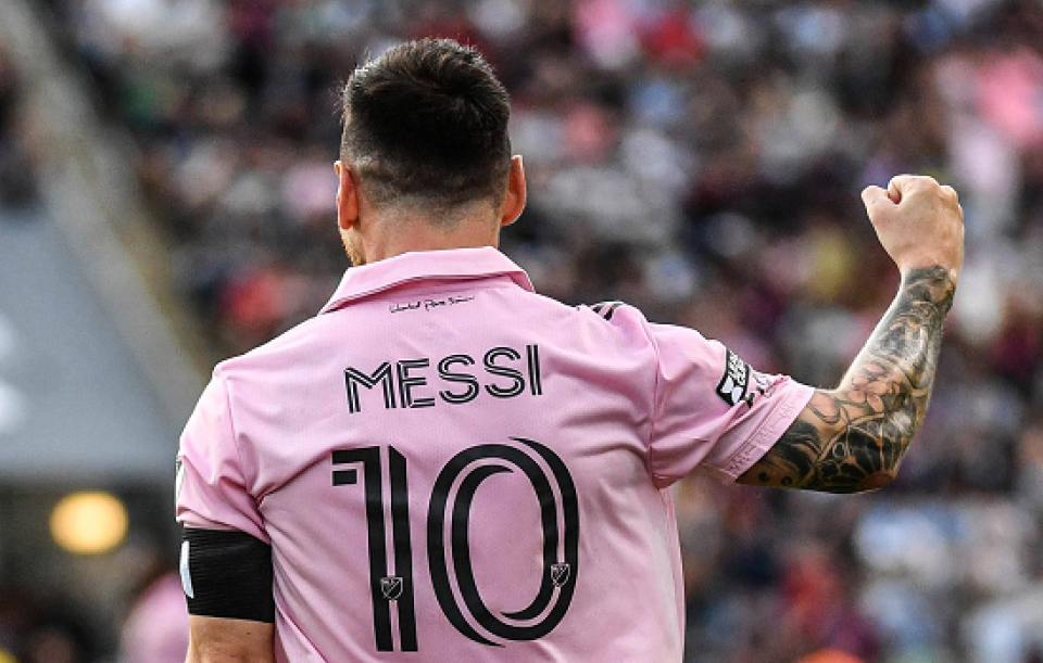 瑞典队取得关键胜利，为晋级做好充分准备的简单介绍